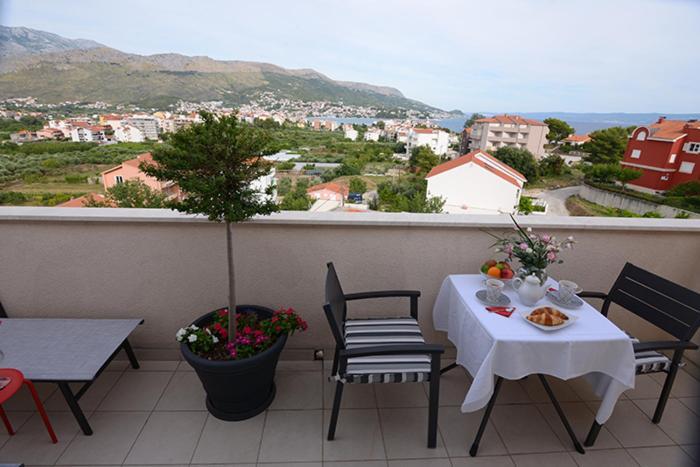 Rooms Margarita Stobreč Екстериор снимка